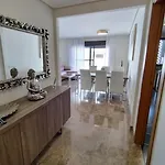 Full With Private Pool Apartmán *